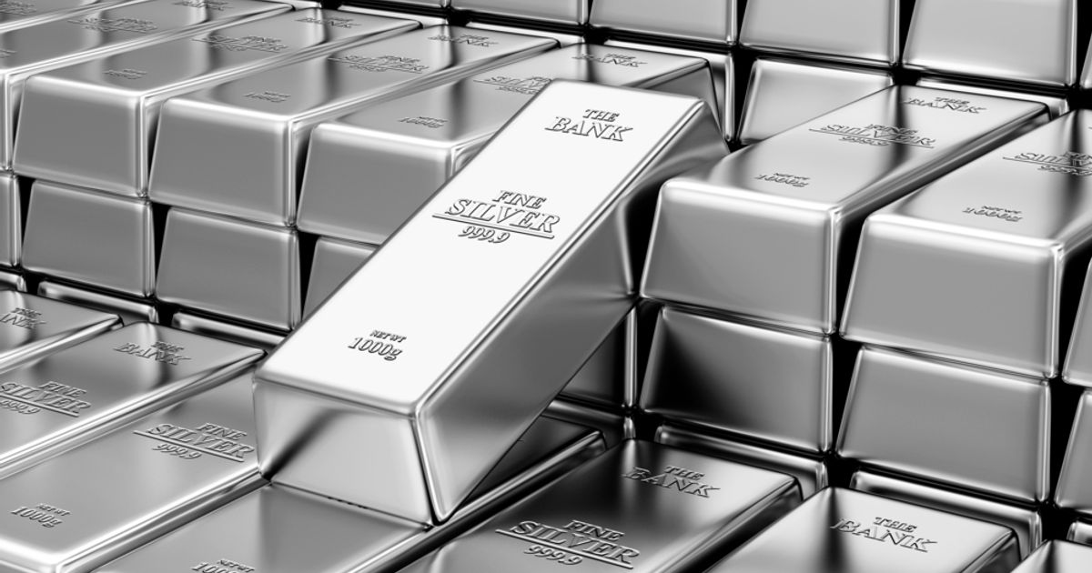 Silver Outlook 2026: Key Triggers That Could Decide Its Next Big Move